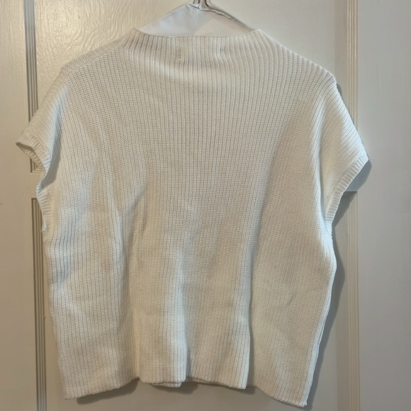 White Shirt - Picture 2 of 5